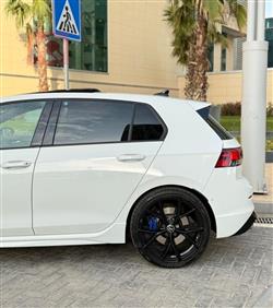 فولكسفاغن جولف R